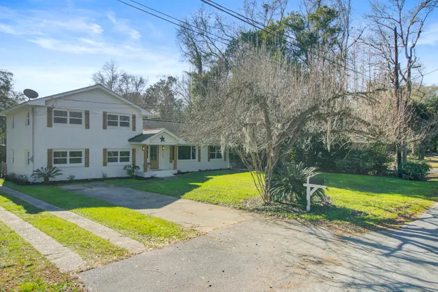 $775,000 | 1223 Charlestowne Drive, Charleston, SC 29407