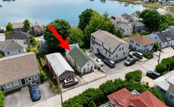 $595,000 | 20 Hillside Road, Hull, MA 02045
