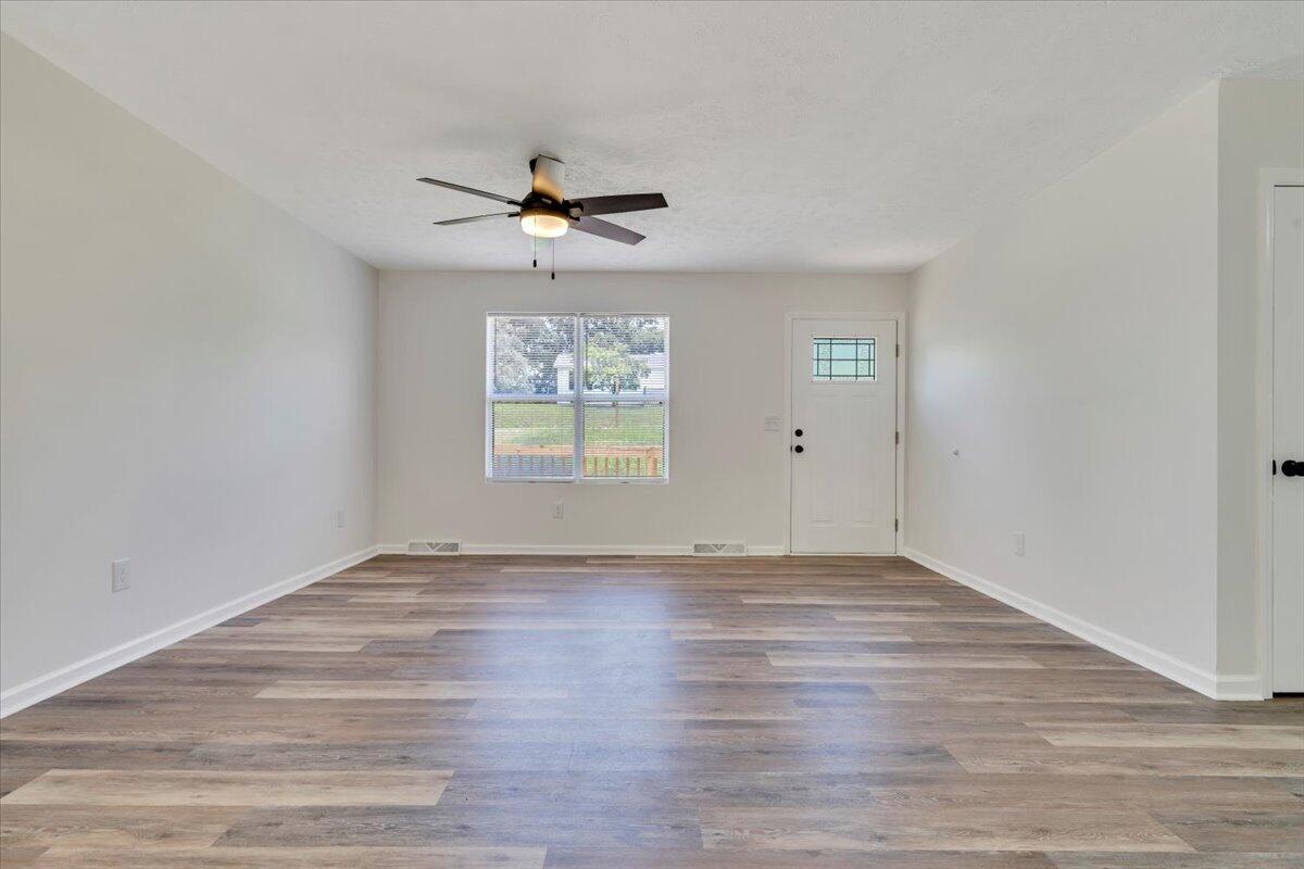 1051 Flamingo Road Bassett, VA 24055 - Photo 13 of 36 06-MIB06792