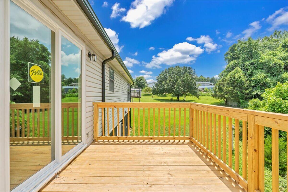 1051 Flamingo Road Bassett, VA 24055 - Photo 27 of 36 26-MIB06858