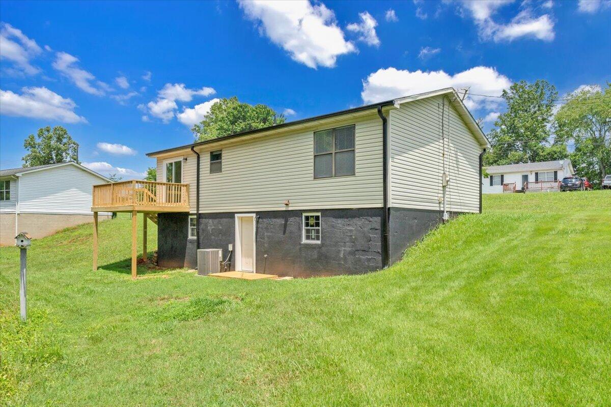 1051 Flamingo Road Bassett, VA 24055 - Photo 30 of 36 29-MIB06867
