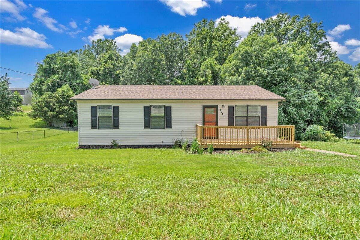 1051 Flamingo Road Bassett, VA 24055 - Photo 33 of 36 32-MIB06879