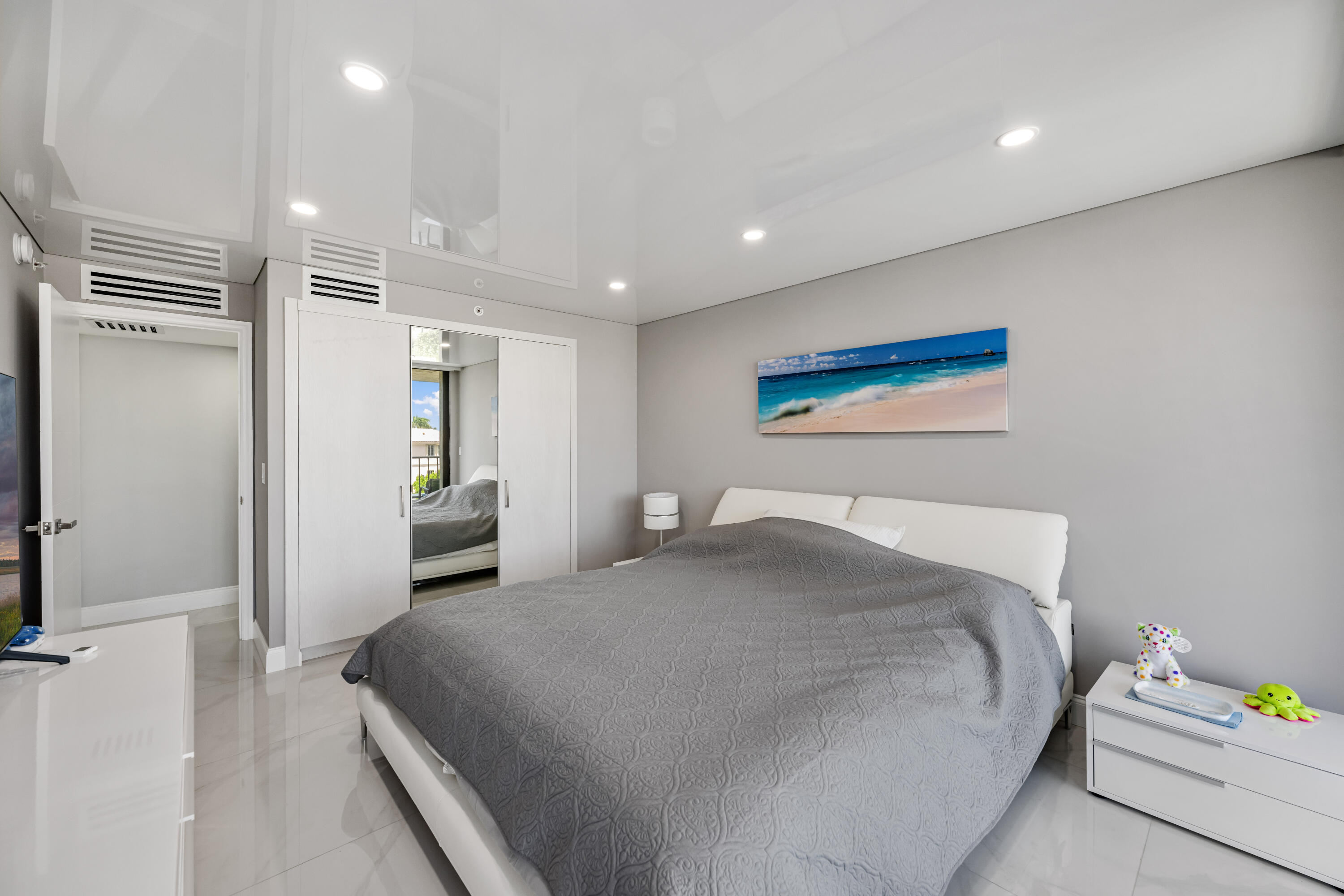 899 Jeffery Street, Unit 308 Boca Raton, FL 33487 - Photo 21 of 46 DSC_2284