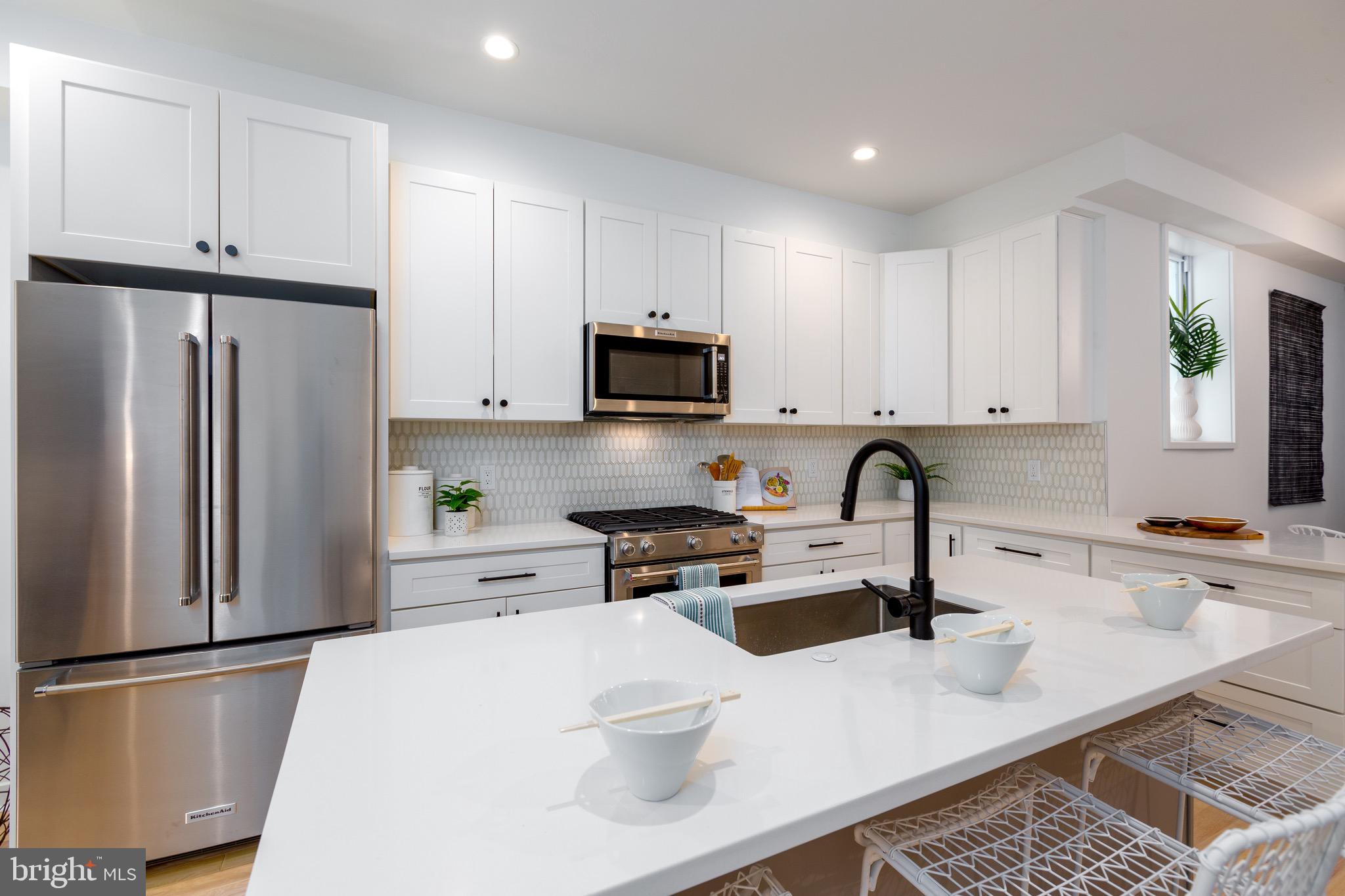 731 Fairmont Street Northwest, Unit 1 Washington, DC 20001 - Photo 5 of 53