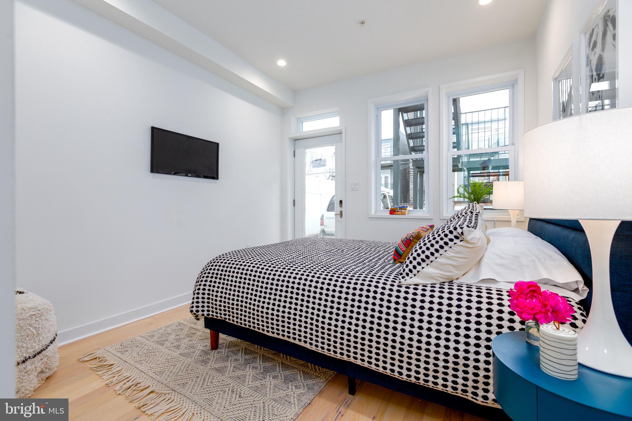 731 Fairmont Street Northwest, Unit 1 Washington, DC 20001 - Photo 7 of 53