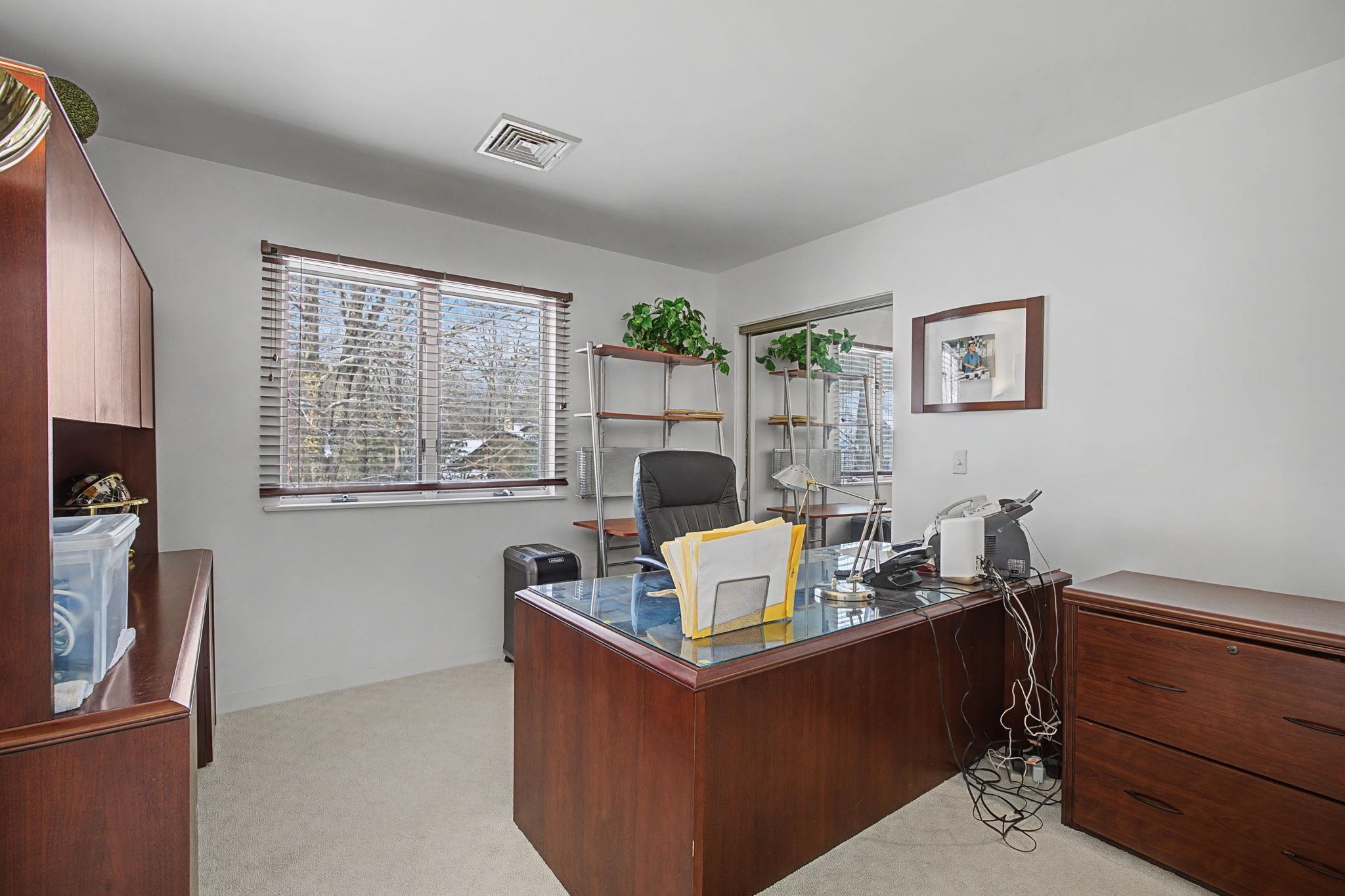 50 Page Lane Hampstead, NH 03841 - Photo 49 of 54