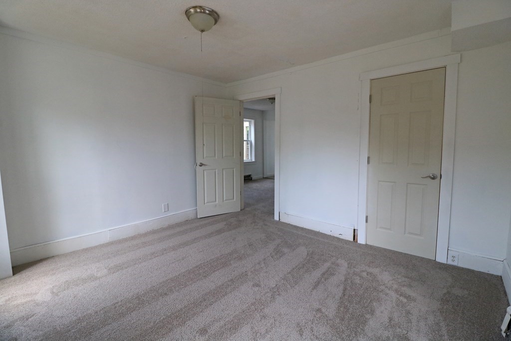 46 Pendleton Avenue Springfield, MA 01109 - Photo 14 of 42