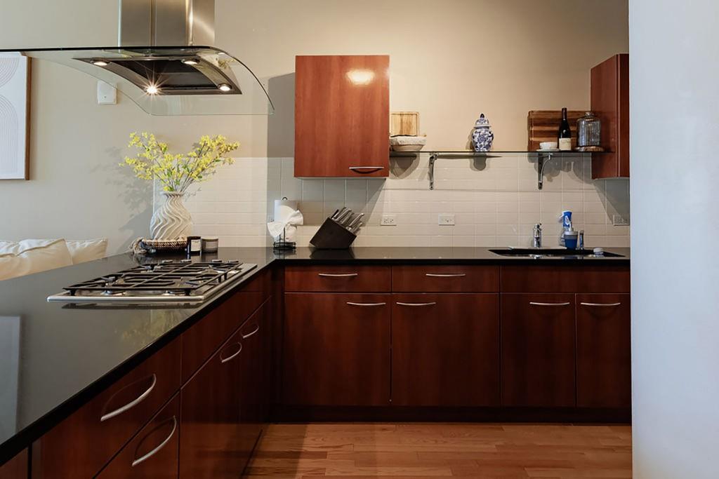 3820 Roswell Road, Unit 205 Atlanta, GA 30342 - Photo 7 of 27