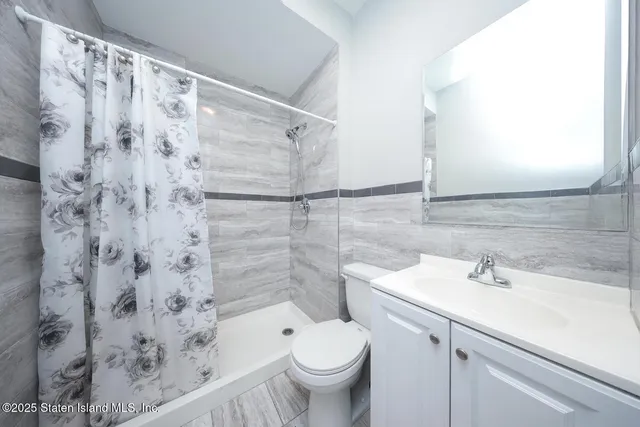 $799,000 | Undisclosed Address | Emerson Hill