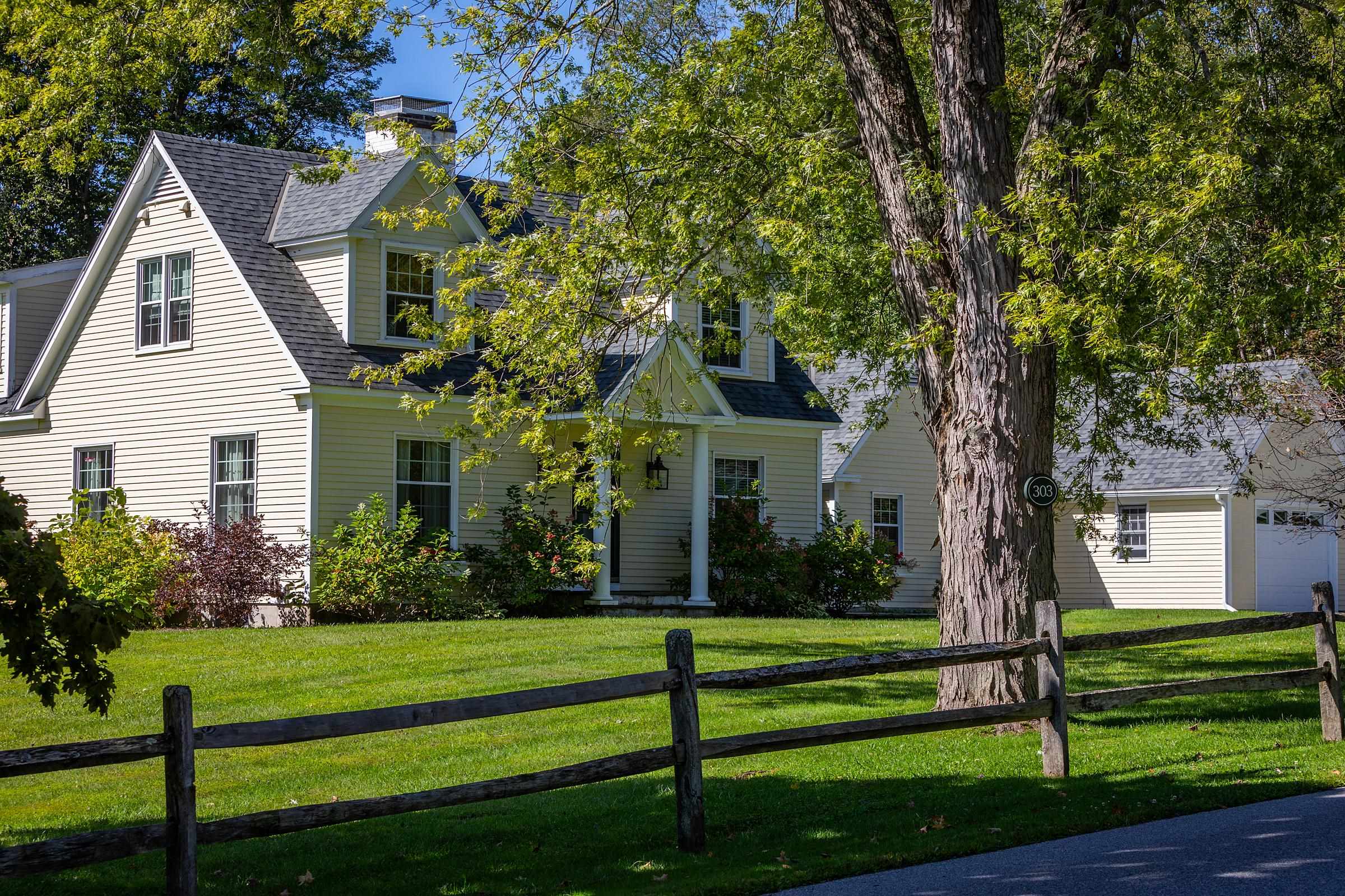 303 Taconic Road Manchester, VT 05254 - Photo 2 of 38 Gallery Image 2