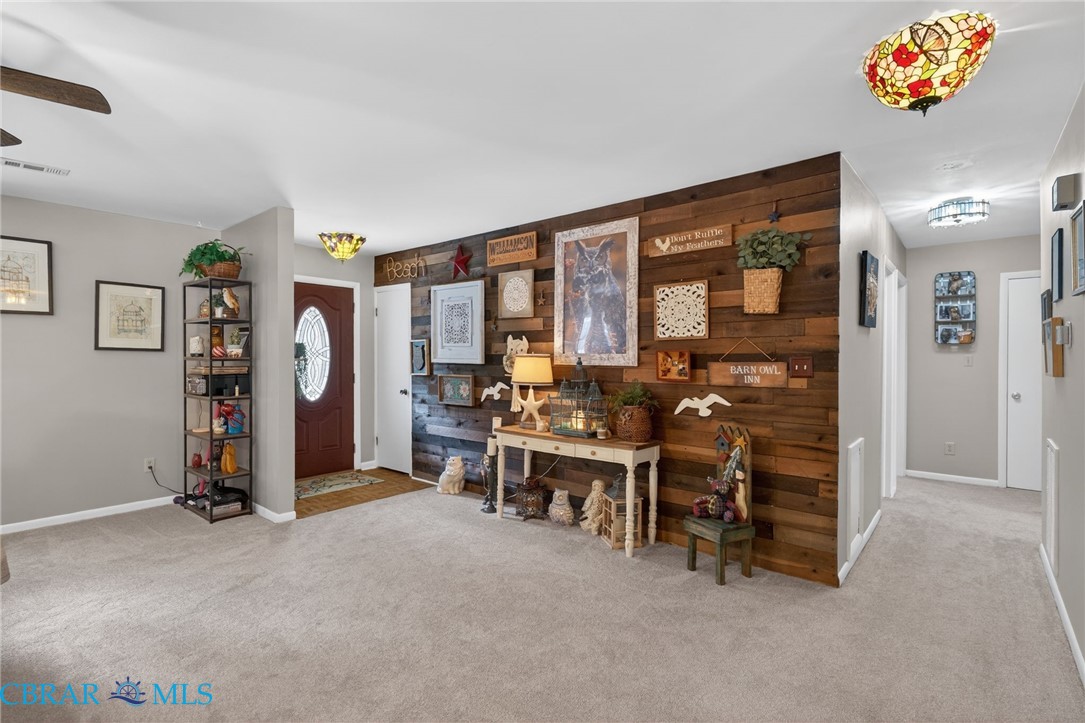 10083 Burkes Pond Road North, VA 23128 - Photo 4 of 38