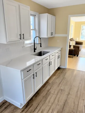 $240,000 | 1018 West Atlantic Avenue, Waukegan, IL 60085