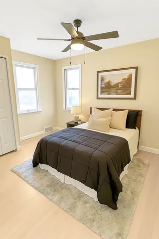 $240,000 | 1018 West Atlantic Avenue, Waukegan, IL 60085