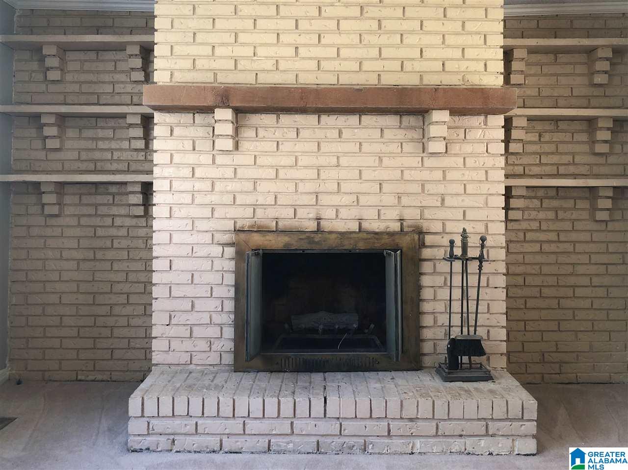 625 9th Avenue Pleasant Grove, AL 35127 - Photo 5 of 19