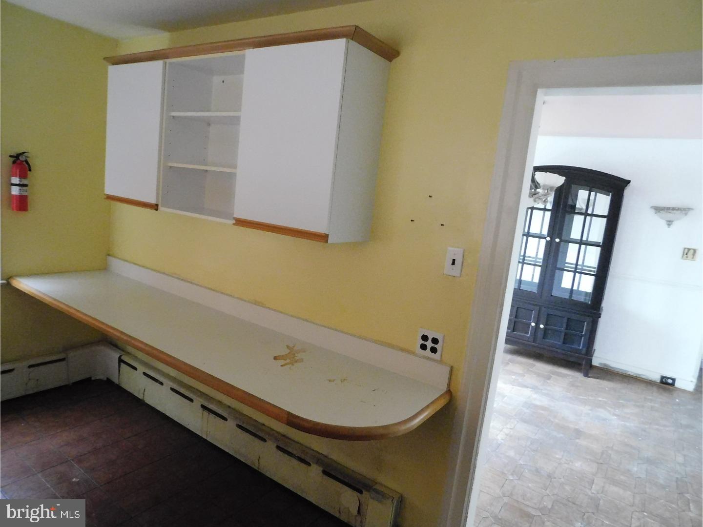 255 Richfield Road Upper Darby, PA 19082 - Photo 8 of 21