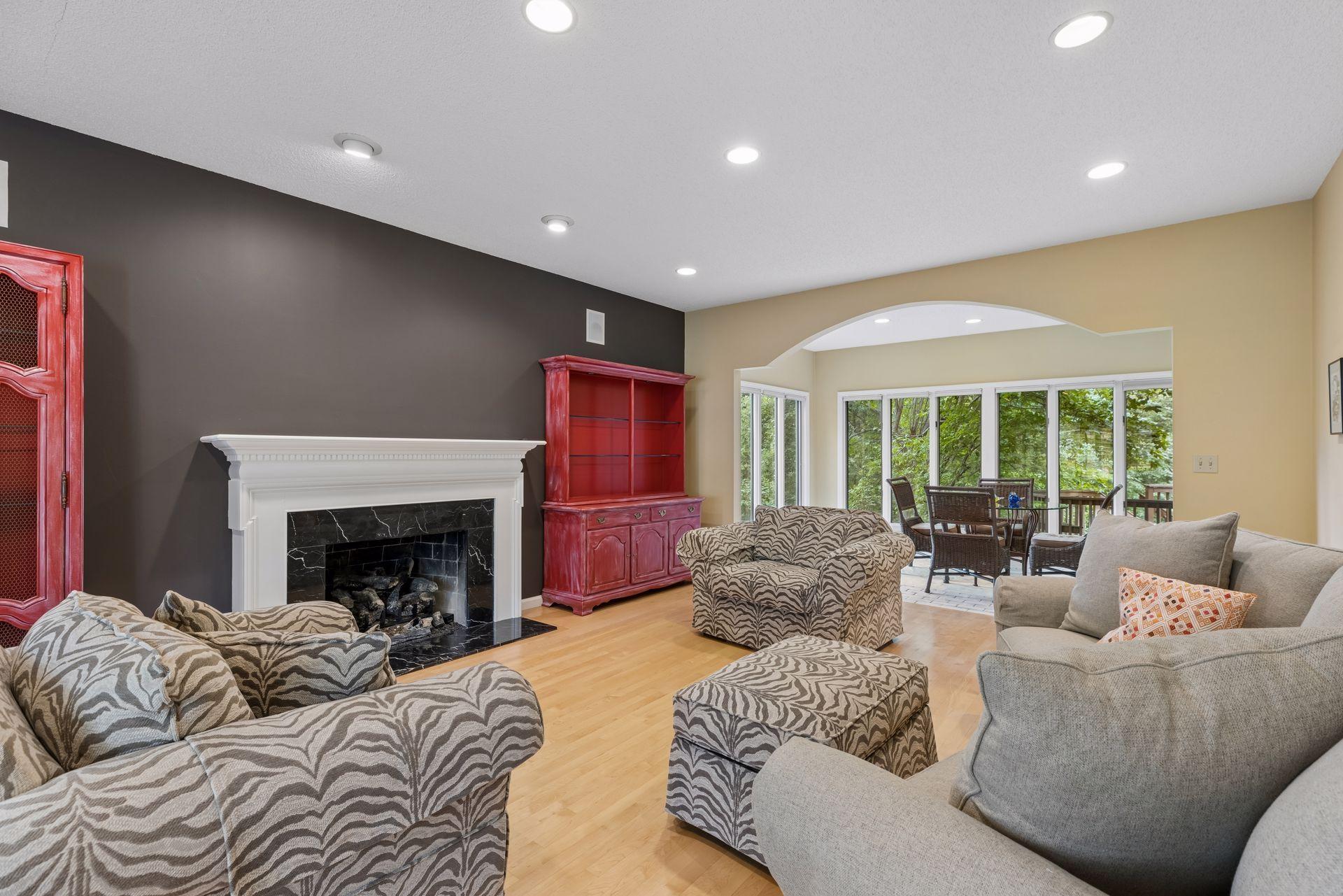1355 Medora Road Mendota Heights, MN 55118 - Photo 7 of 57 Gallery Image 7