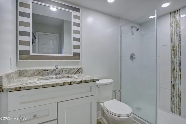 $1,600 | 2000 New River Inlet Road, Unit 1302, North Topsail Beach, NC 28460