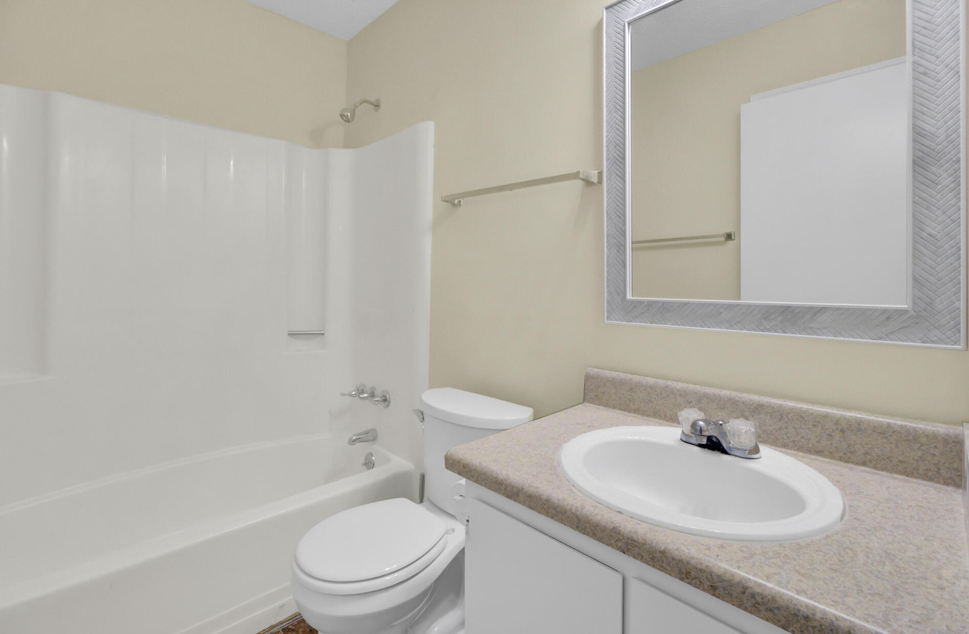 423 Miami Street, Unit B Ladson, SC 29456 - Photo 15 of 32 Hall Bath
