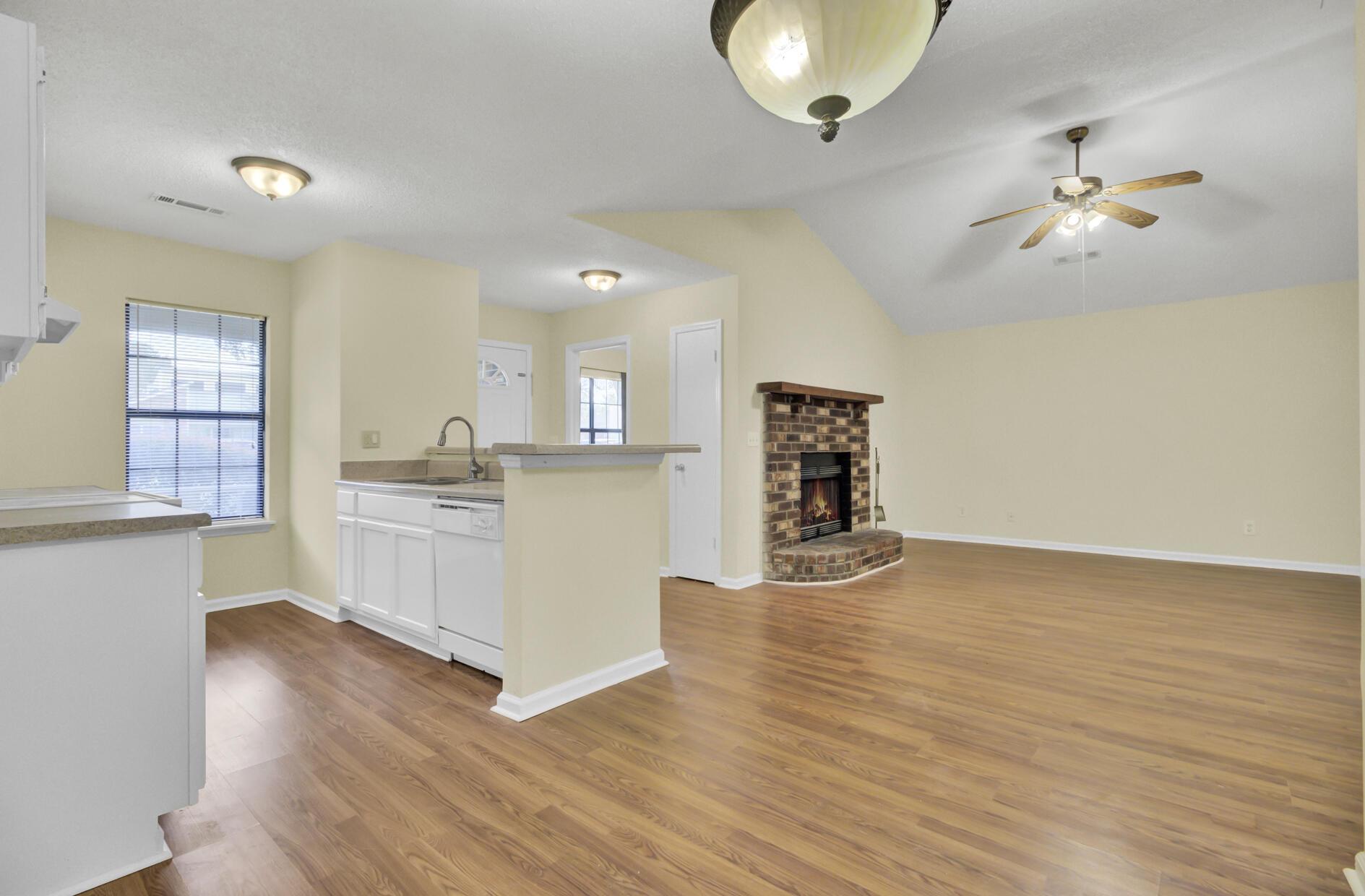 423 Miami Street, Unit B Ladson, SC 29456 - Photo 8 of 32 Living Room