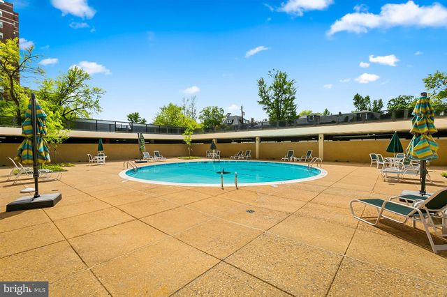 $160,000 | 4000 North Charles Street, Unit 1208, Baltimore, MD 21218