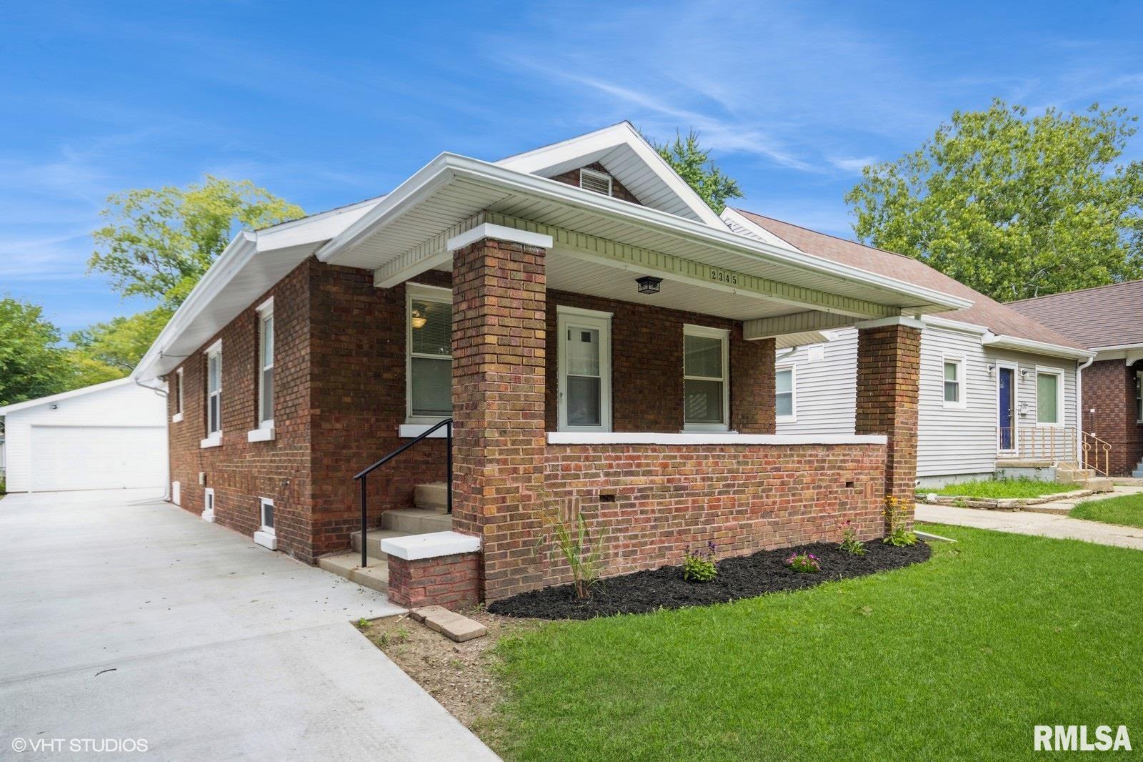 2345 Yale Boulevard Springfield, IL 62703 - Photo 1 of 15 Gallery Image 1