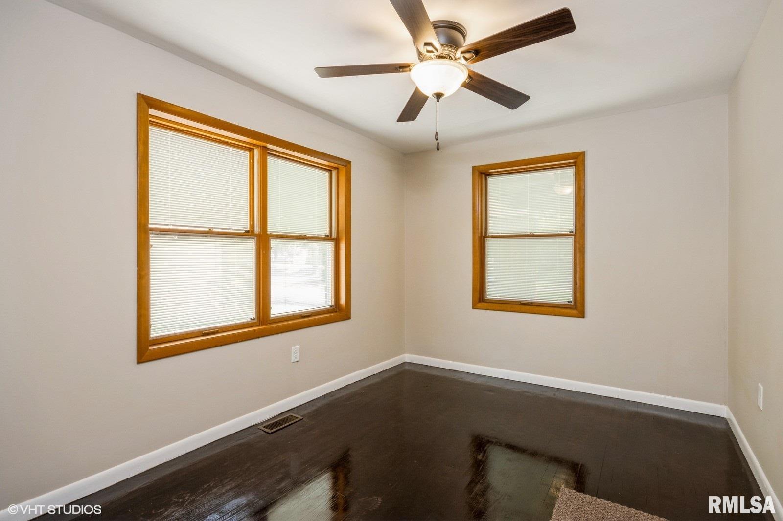 2345 Yale Boulevard Springfield, IL 62703 - Photo 7 of 15 Gallery Image 7