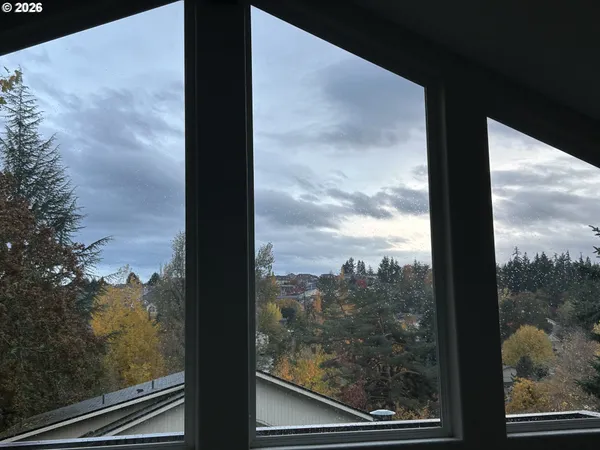 $560,000 | 1354 Lee Ann Court Northwest, Salem, OR 97304