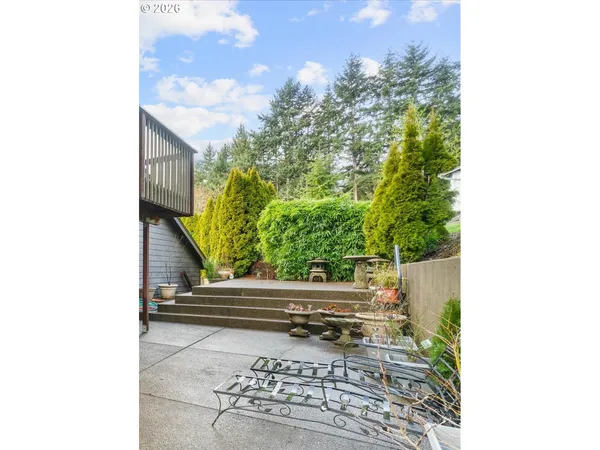 $560,000 | 1354 Lee Ann Court Northwest, Salem, OR 97304