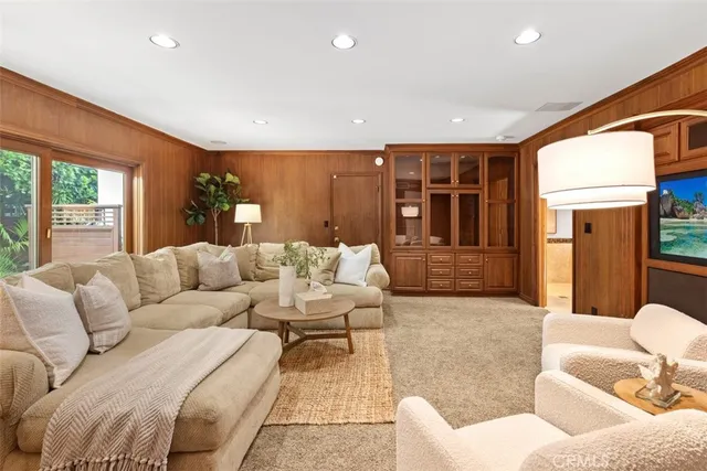 $2,150,000 | 6421 East Bixby Hill Road, Long Beach, CA 90815