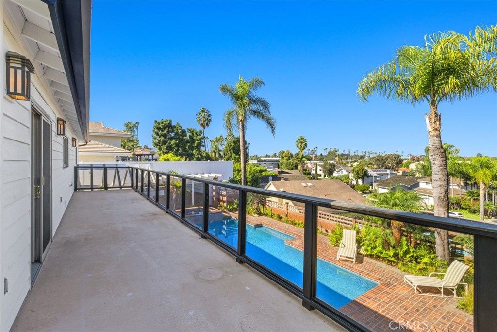 6421 East Bixby Hill Road Long Beach, CA 90815 - Photo 28 of 35 a view of a balcony with flower plants