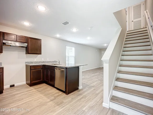 $411,900 | 1231 Pangola Drive, Jacksonville, FL 32205