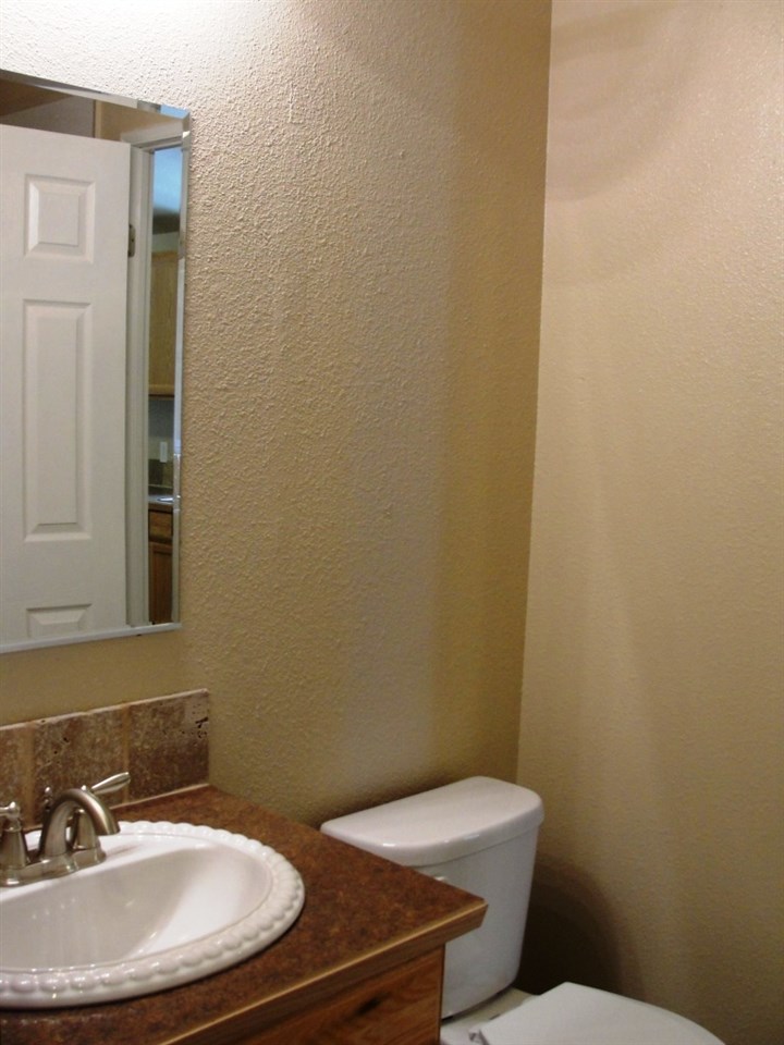 231 North Shore Diamond Lake Road Newport, WA 99156 - Photo 9 of 20 Gallery Image 9