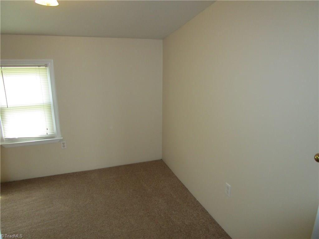 8211 Big Oak Farm Road Ruffin, NC 27326 - Photo 6 of 18 Gallery Image 6