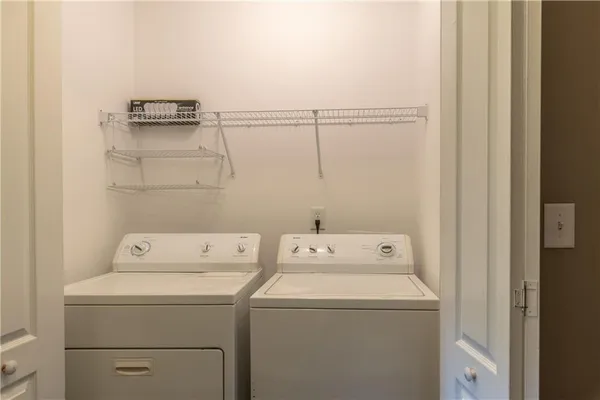 $3,050 | 5181 Heather Road Southeast, Smyrna, GA 30082