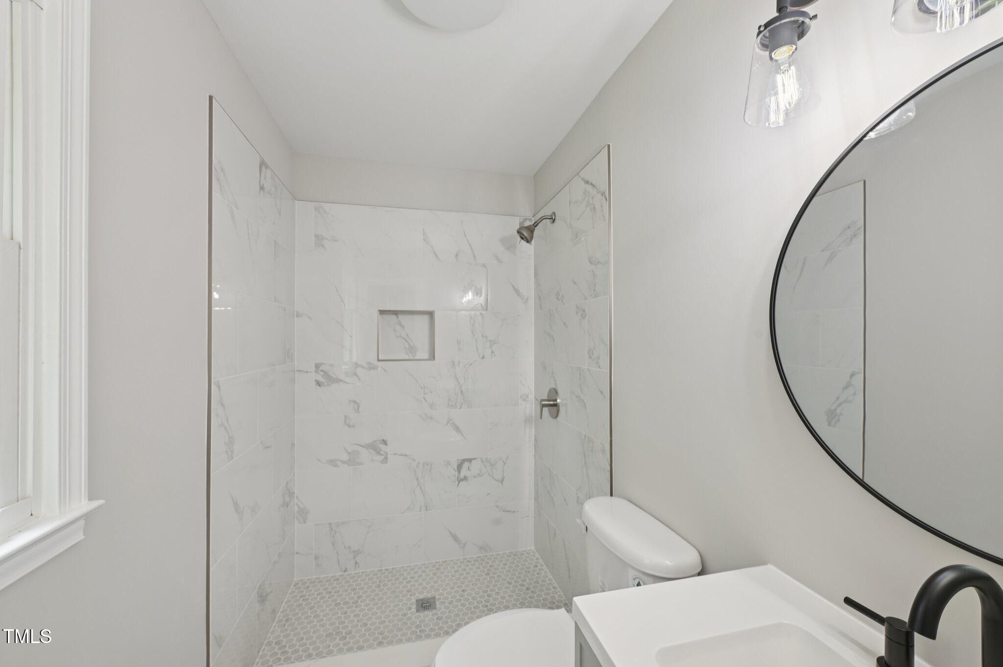 1308 Swallow Drive Raleigh, NC 27606 - Photo 14 of 33 18-web-or-mls-Swallow Dr-0506-018