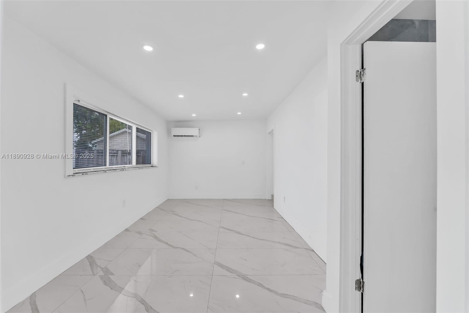 875 East 8th Street Hialeah, FL 33010 - Photo 28 of 36