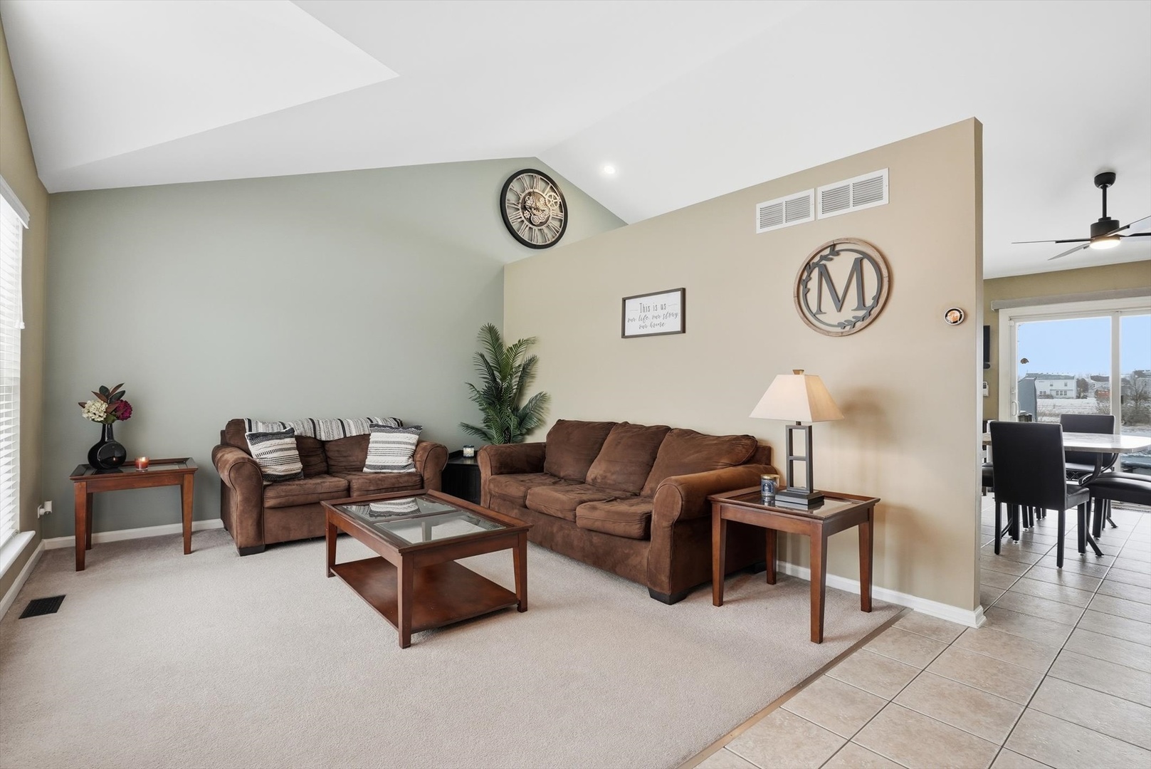 1600 Prairieview Boulevard Bolingbrook, IL 60490 - Photo 12 of 33