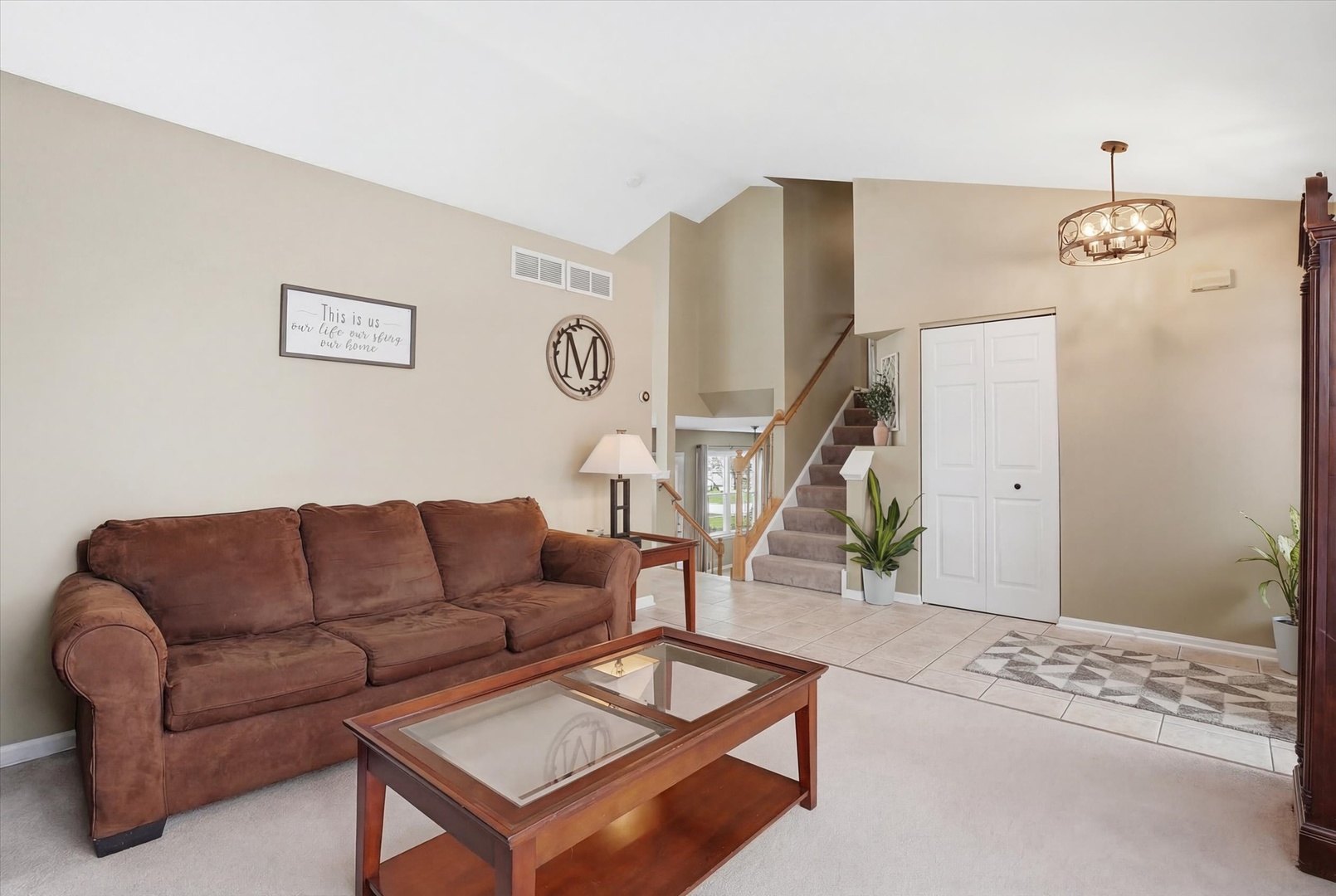 1600 Prairieview Boulevard Bolingbrook, IL 60490 - Photo 13 of 33