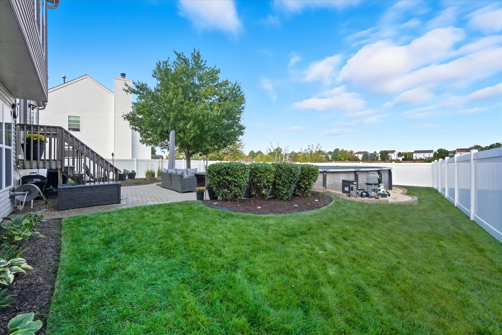 1600 Prairieview Boulevard Bolingbrook, IL 60490 - Photo 4 of 33