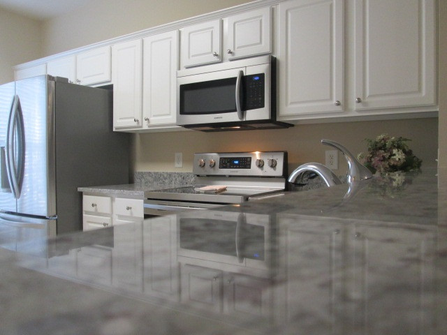 7251 Corvette Court Raleigh, NC 27613 - Photo 18 of 30 New Microwave
