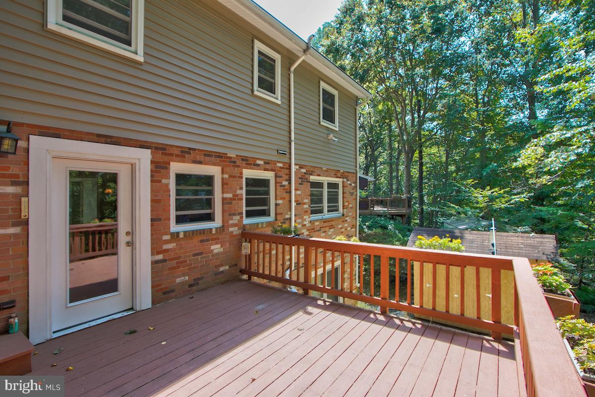 7102 Hadlow Court Springfield, VA 22152 - Photo 17 of 38 Enjoy the deck off the Kitchen