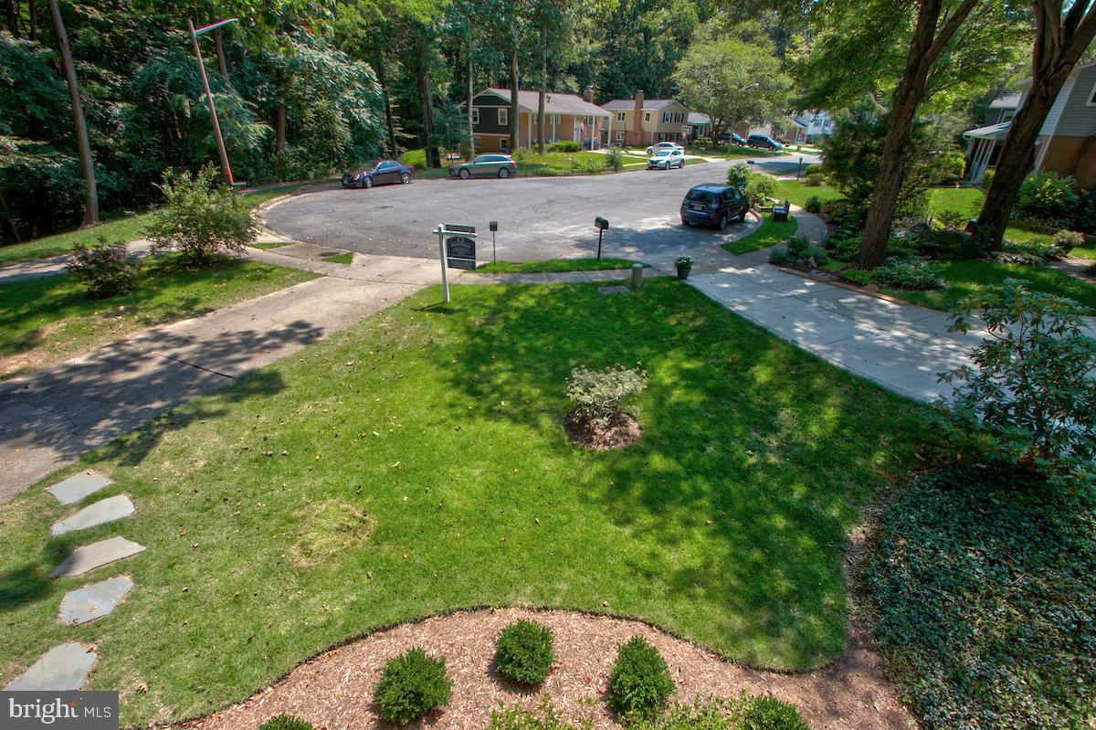 7102 Hadlow Court Springfield, VA 22152 - Photo 36 of 38 Quiet Cul-de-Sac living