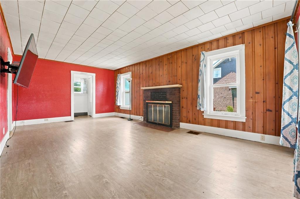 729 Mercer Road Greenville, PA 16125 - Photo 8 of 28