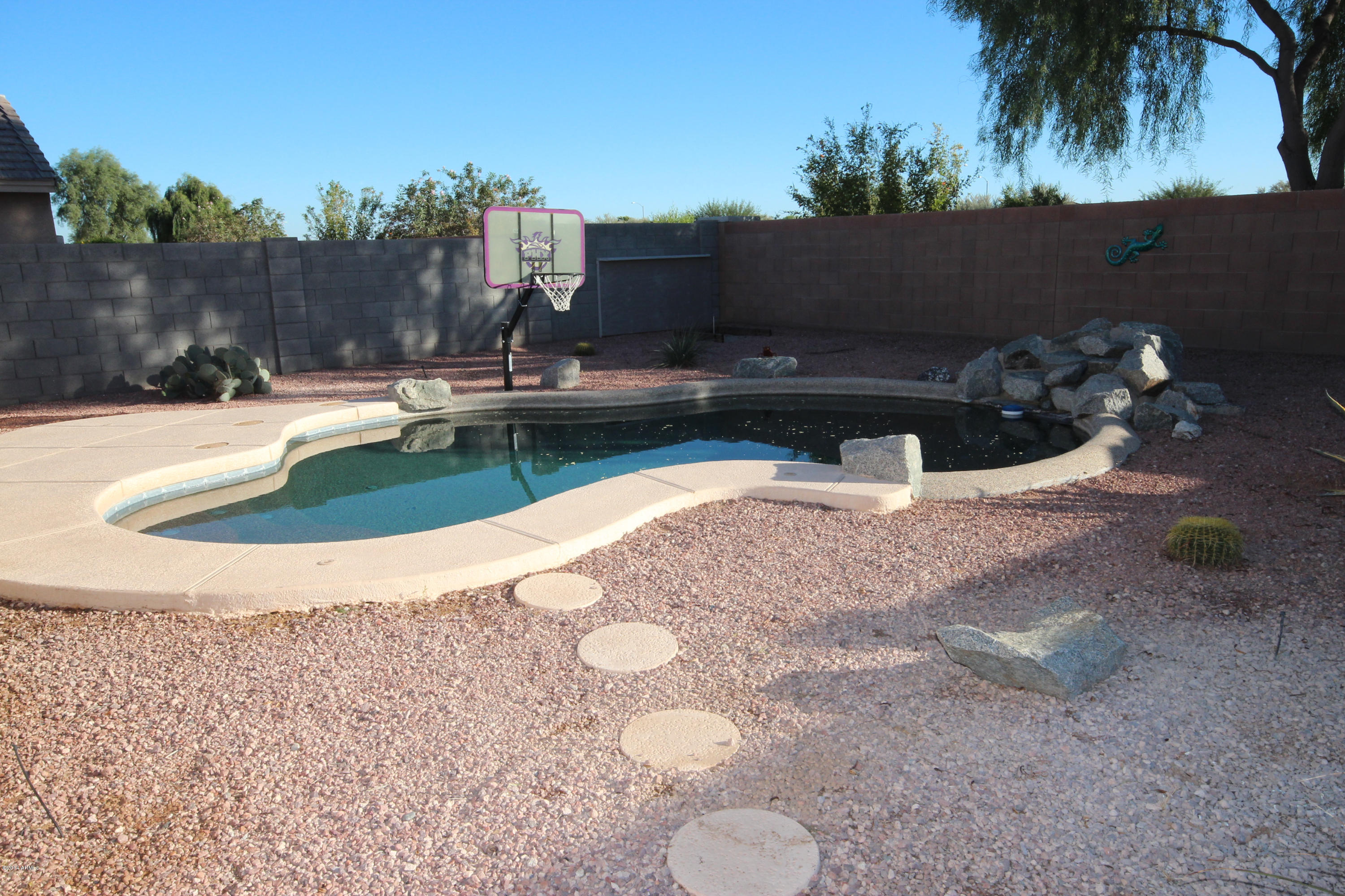 17779 West Calavar Road Surprise, AZ 85388 - Photo 11 of 15 17779 W Calavar 056