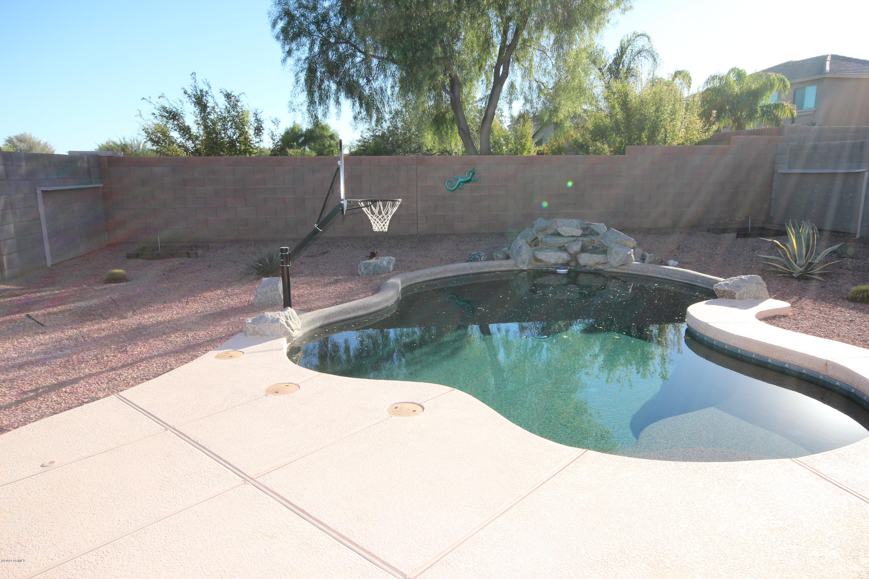 17779 West Calavar Road Surprise, AZ 85388 - Photo 12 of 15 17779 W Calavar 057