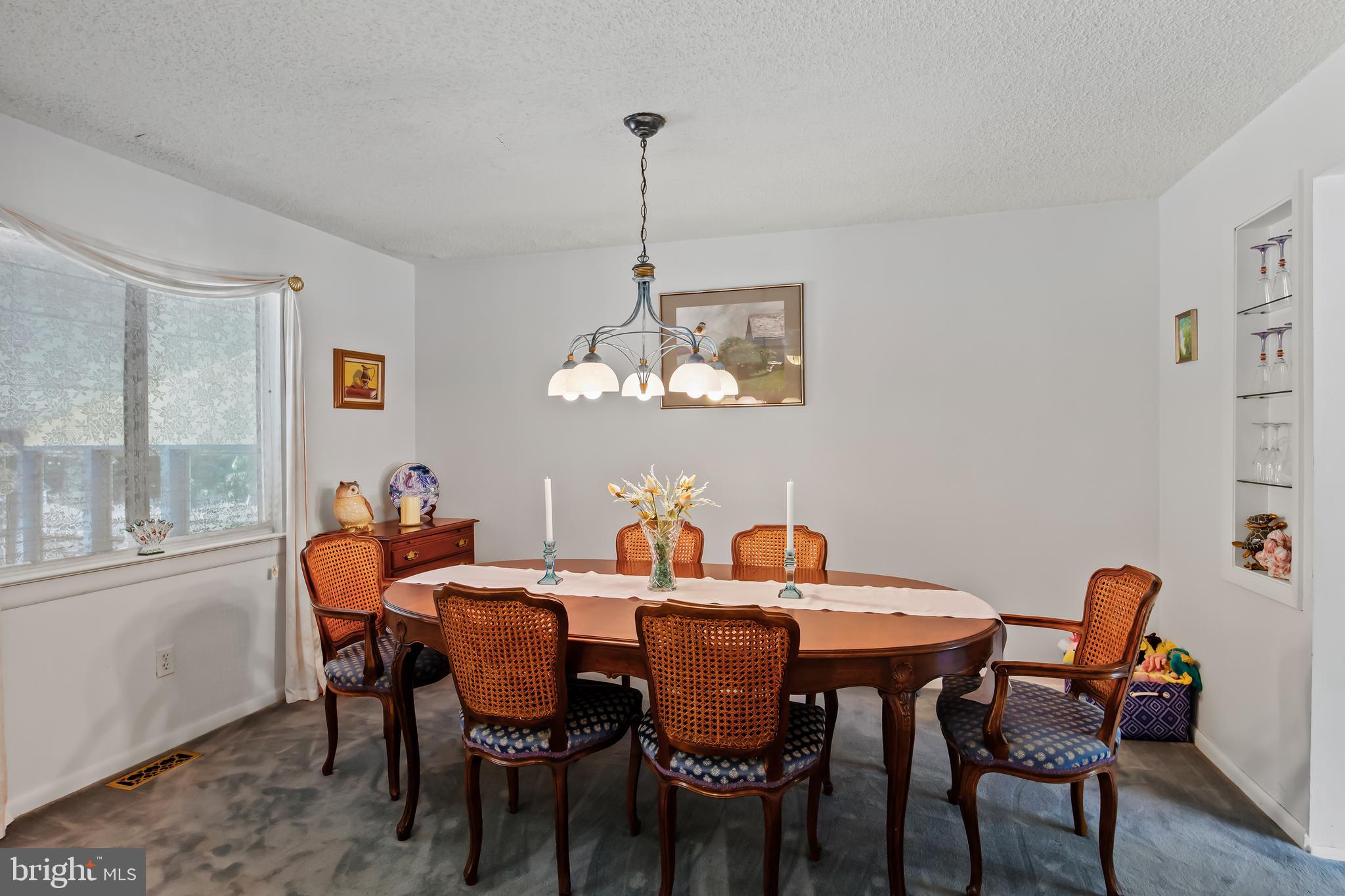 175 Forge Road Delran, NJ 08075 - Photo 8 of 34 Dining Room