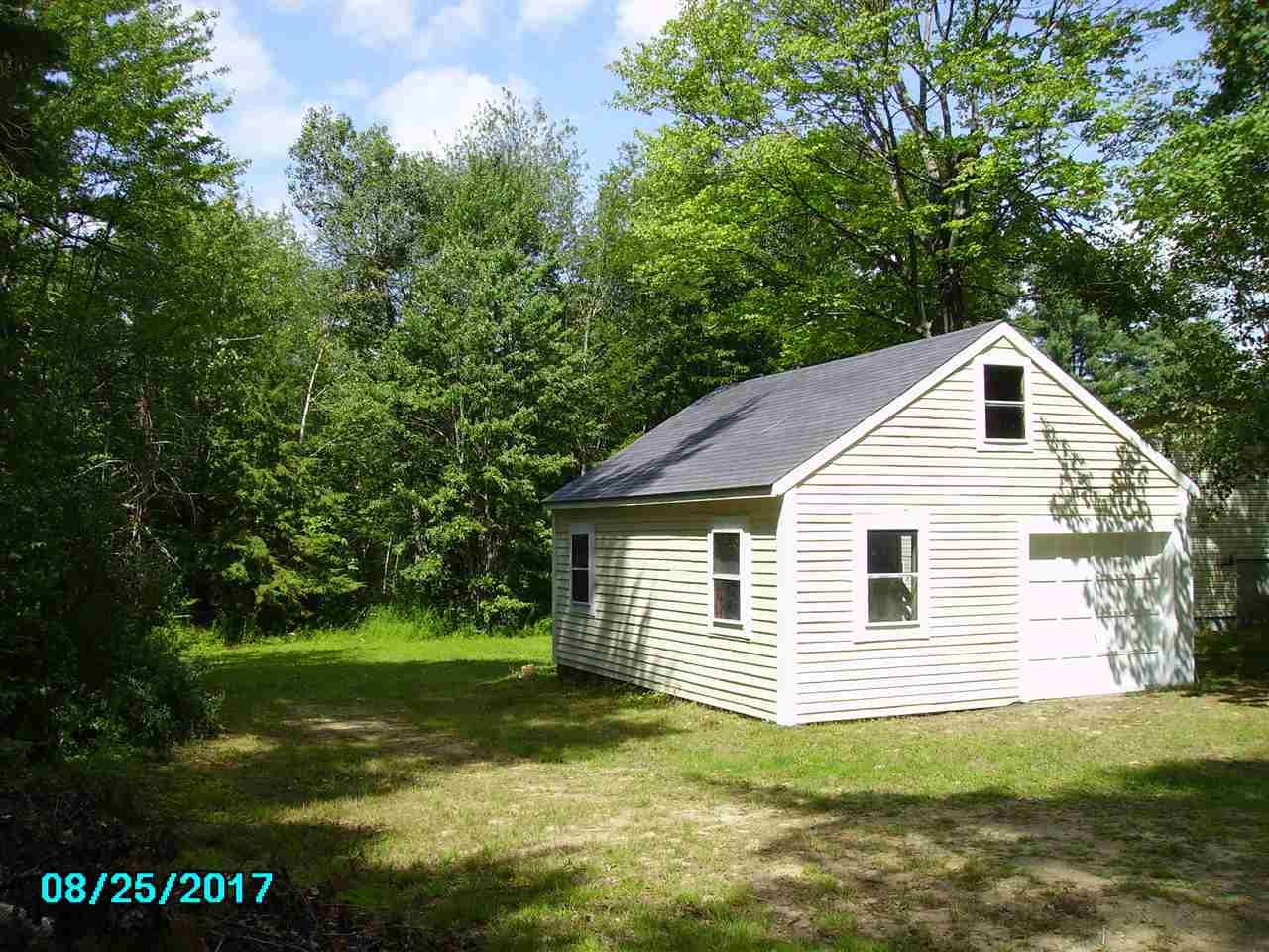 5 Christie Road New Boston, NH 03070 - Photo 2 of 22