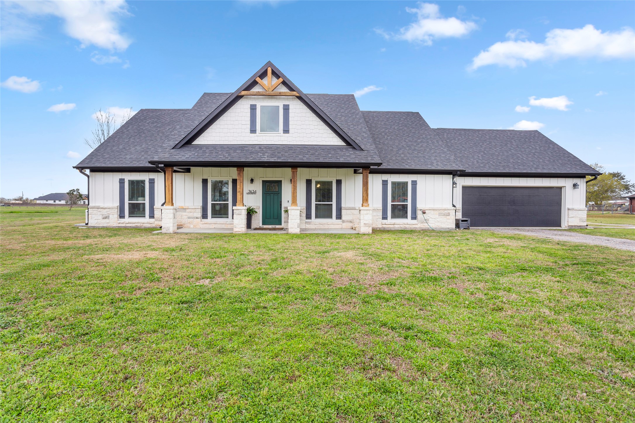 7634 Highland Road Santa Fe, TX 77517 - Photo 2 of 35