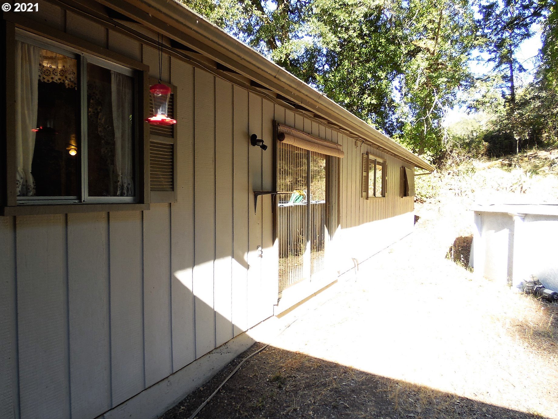 4235 Shoestring Road Riddle, OR 97469 - Photo 24 of 30 a view of backyard of the house