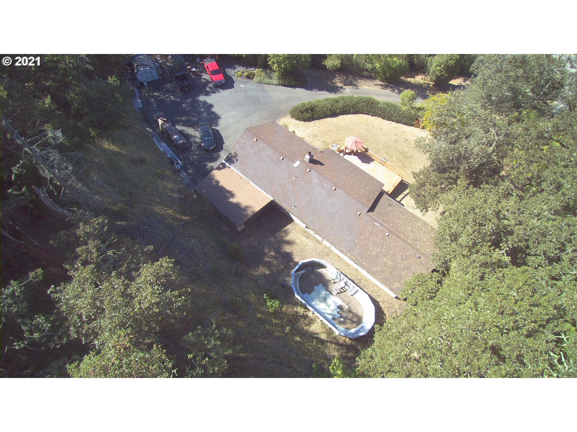 4235 Shoestring Road Riddle, OR 97469 - Photo 29 of 30